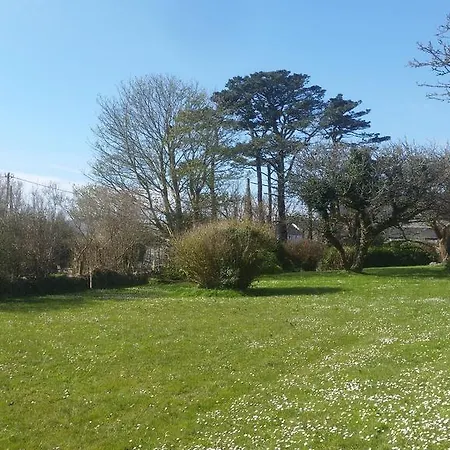 Alojamento de Acomodação e Pequeno-almoço Bridge View House And Restaurant 3*