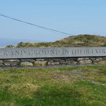 B&B Bridge View House And Restaurant 3*