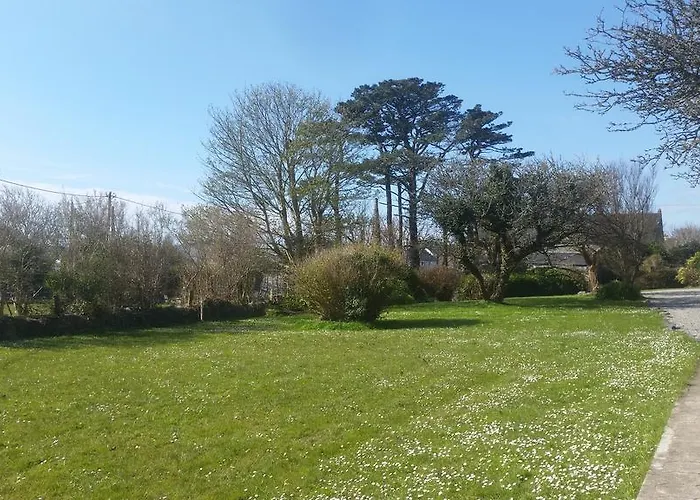 B&B Bridge View House And Restaurant 3*