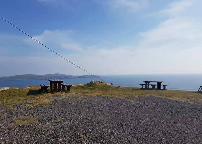 B&B Bridge View House And Restaurant 3*